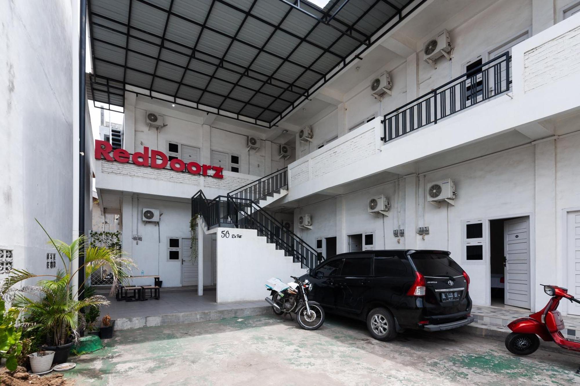 Reddoorz Syariah Near Rsud Zainoel Abidin Banda Aceh Hotell Eksteriør bilde